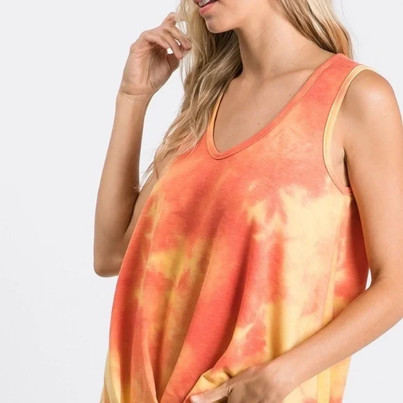 🔥TIE DYE HI LOW PLEATED DETAIL SLEEVELESS TOP - Picture 6 of 7